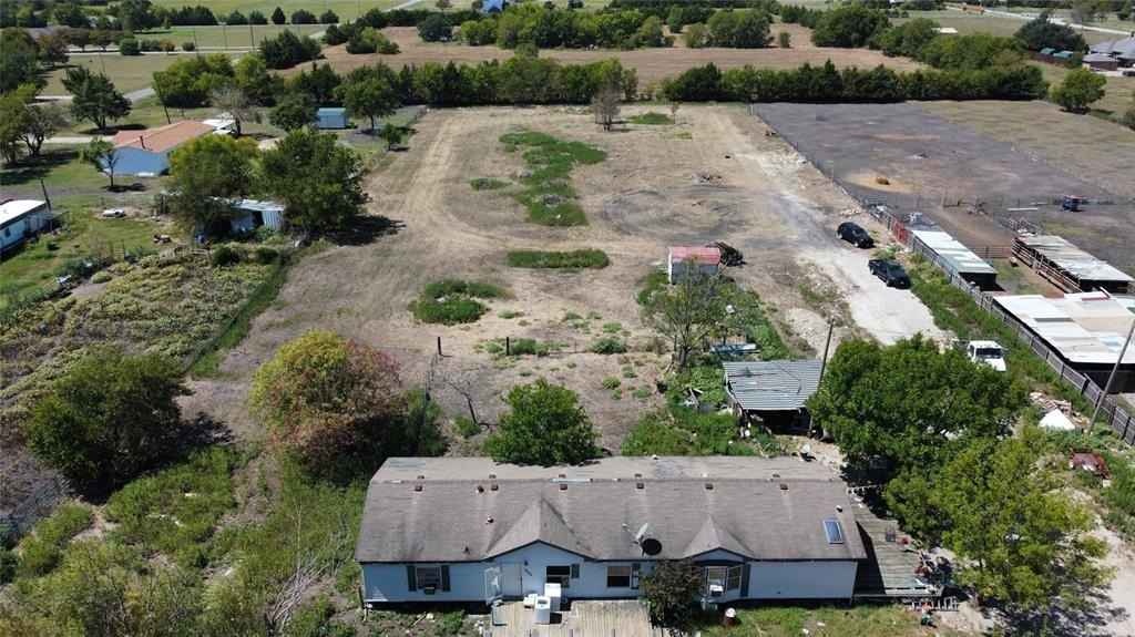 1695 County Rd 463  