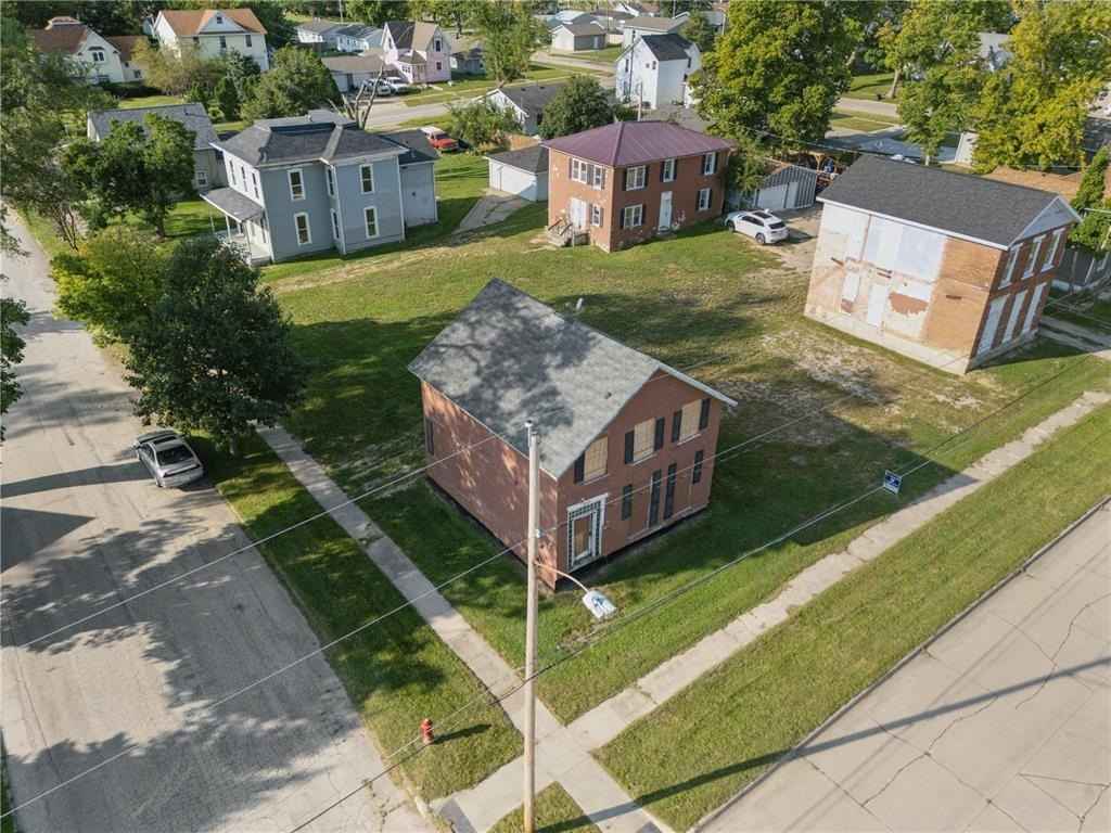 344 356 376 9th St  