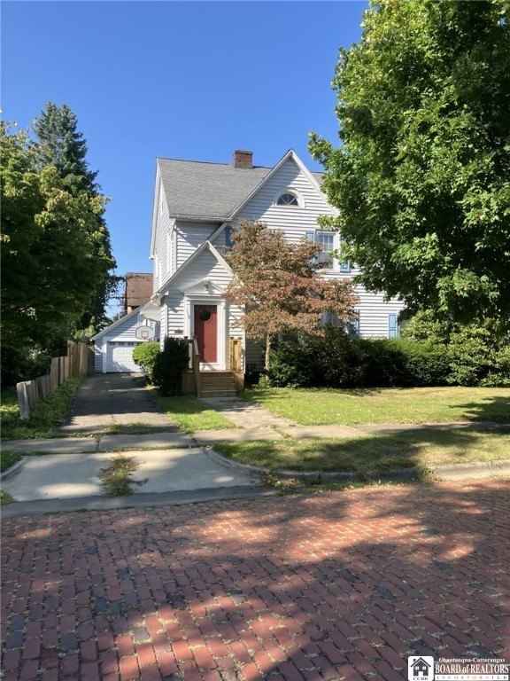 118 Ellis Ave  