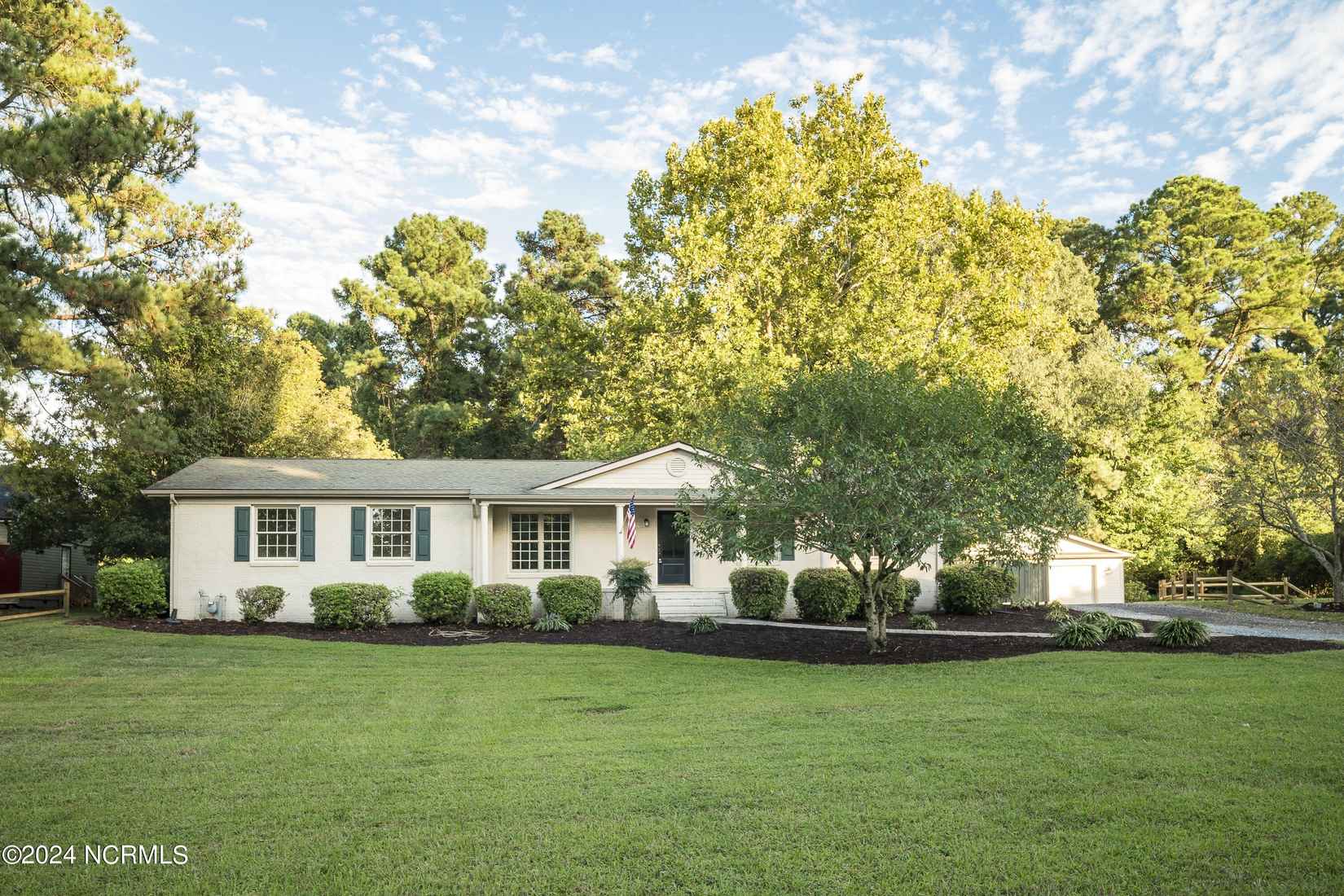 121 Montpelier Dr  