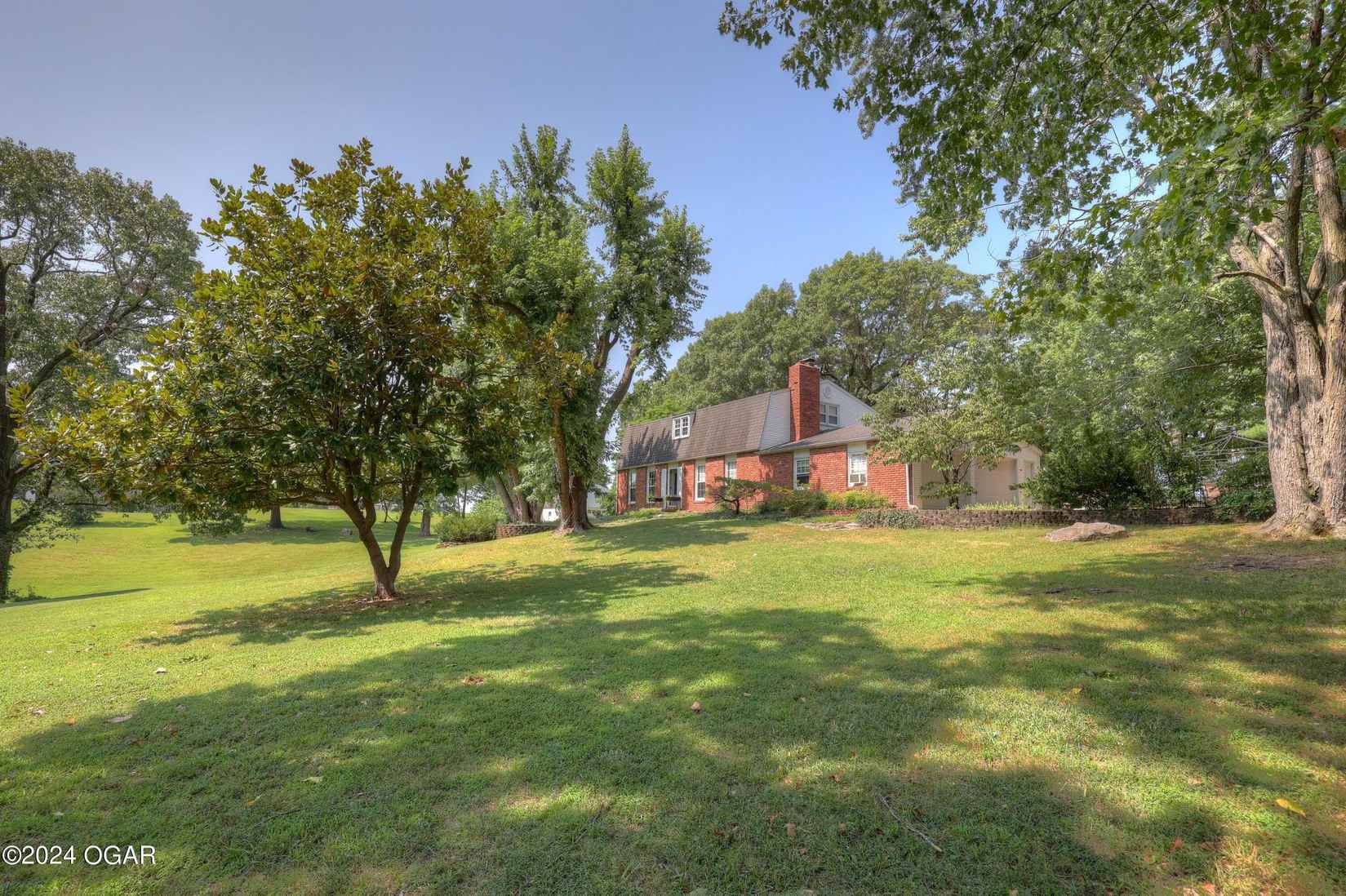 1306 Marion Dr  