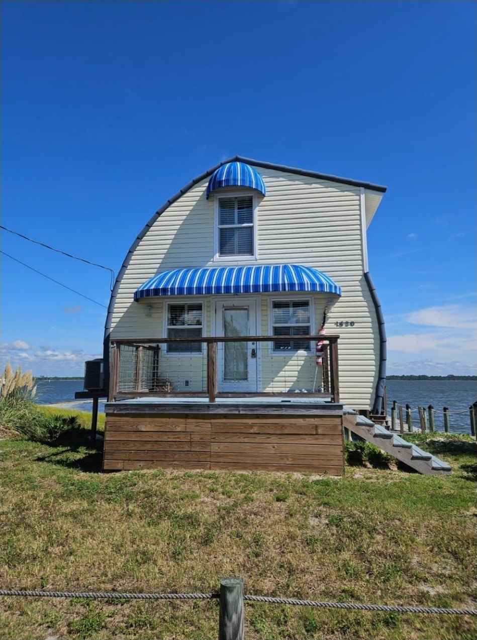 1630 ALLIGATOR Dr  