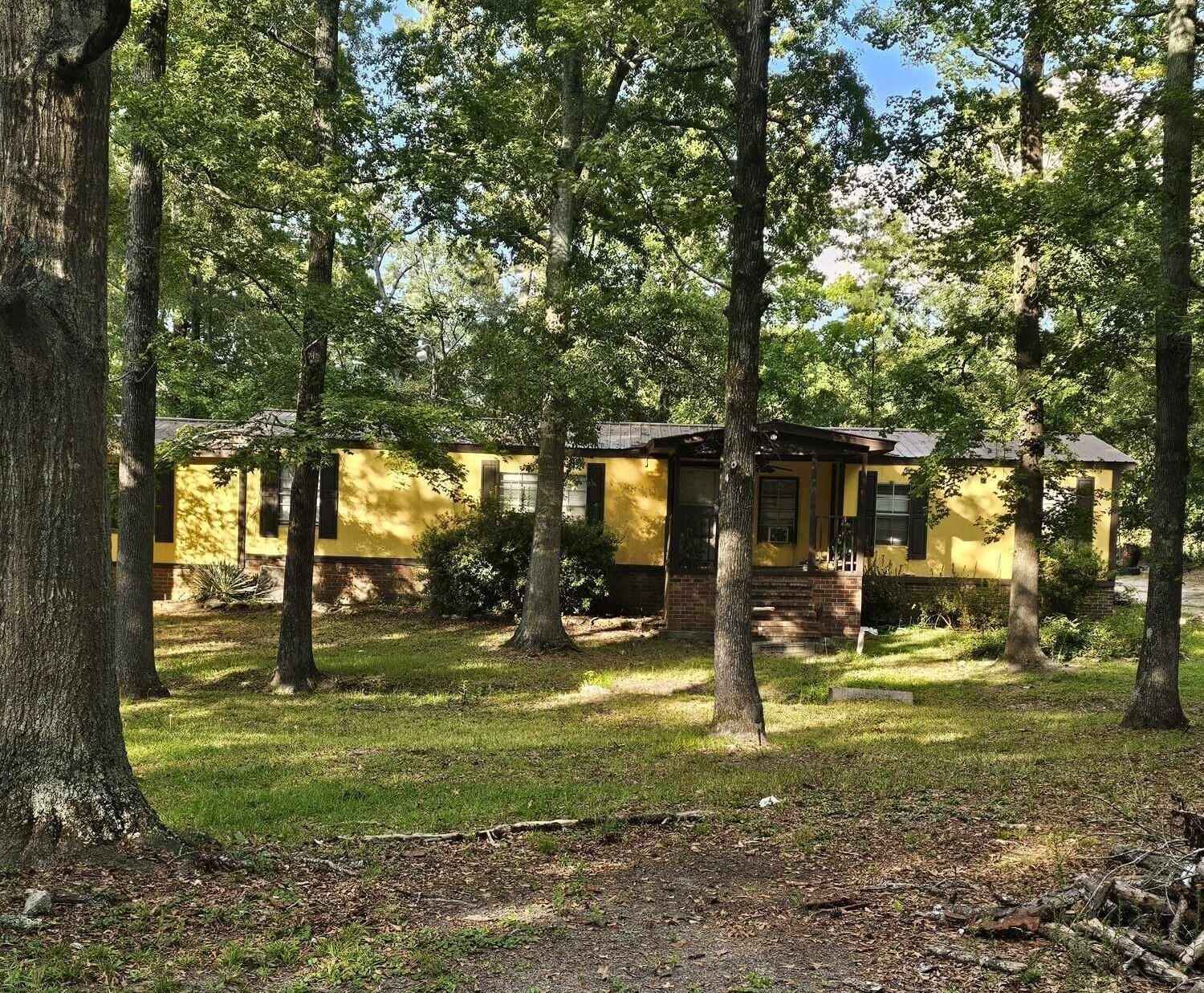 1090 Harrison Dr  