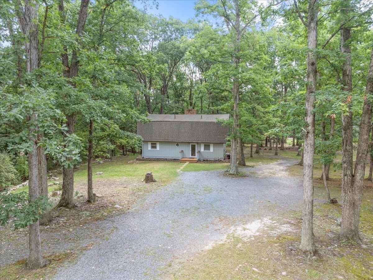 146 BOBCAT LN  