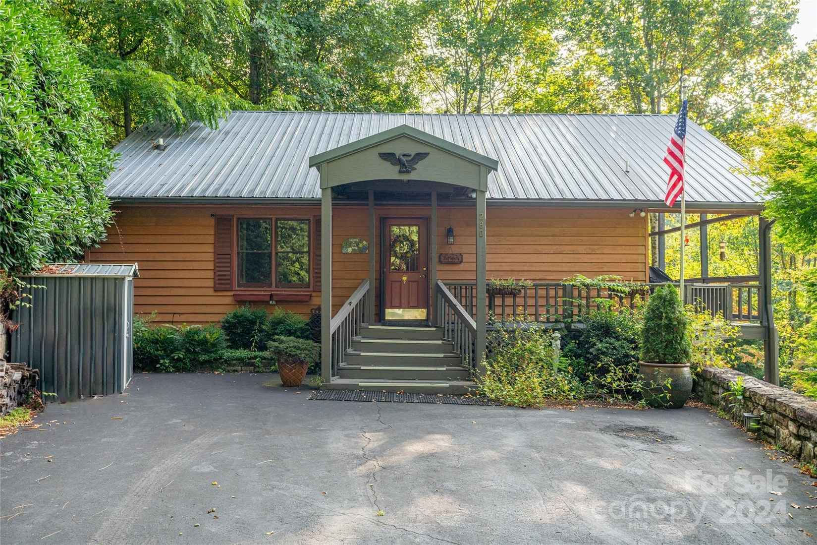 280 Silverleaf Cir  