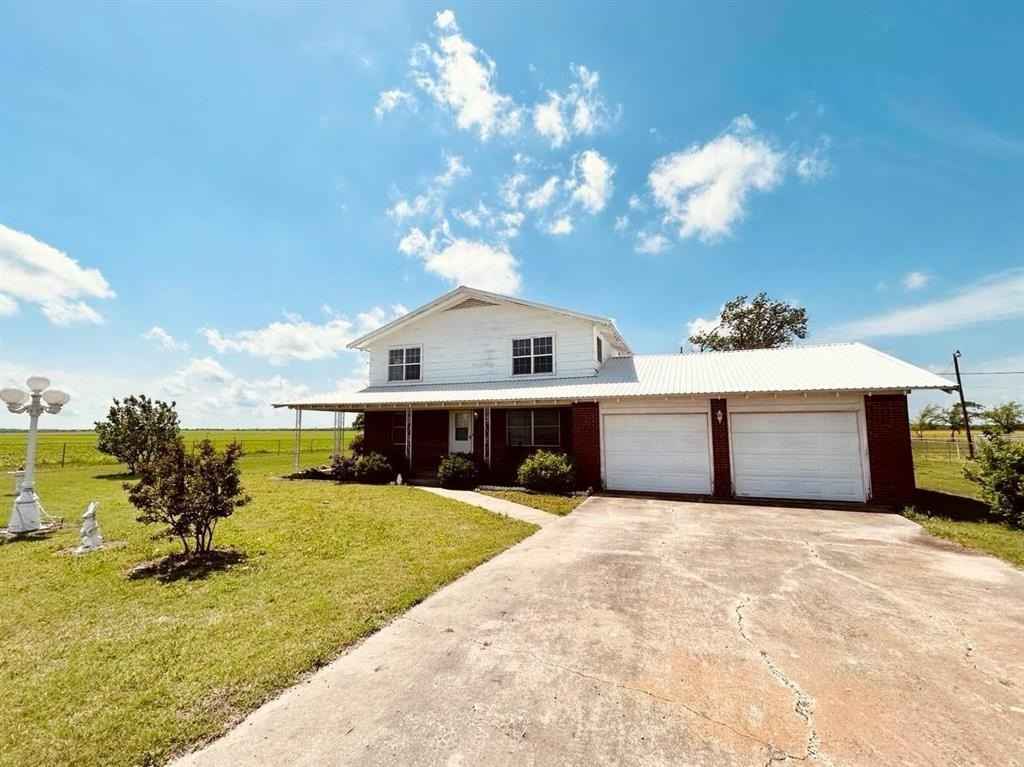 2270 S Fm 1743  