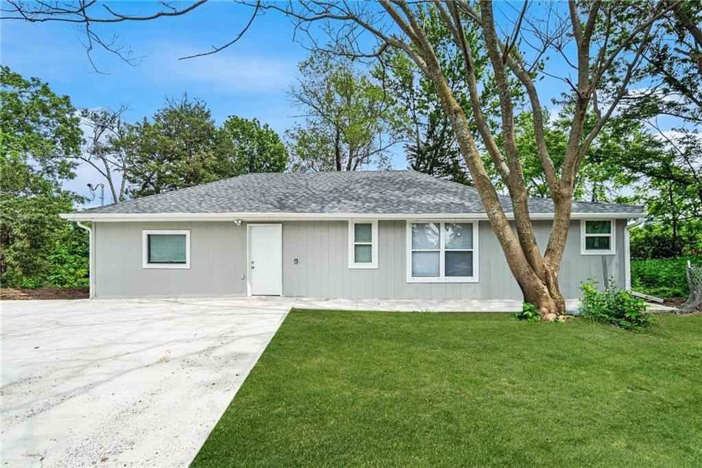 5605 SW US 40 Hwy  