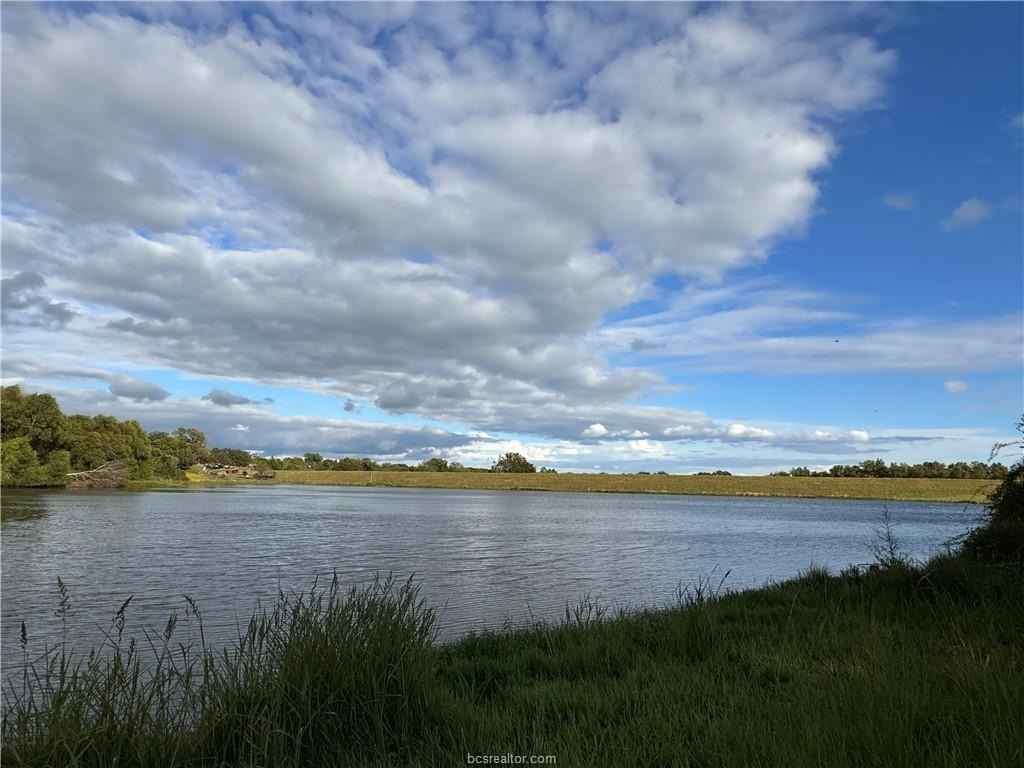 25230 Lake Rdg Dr  