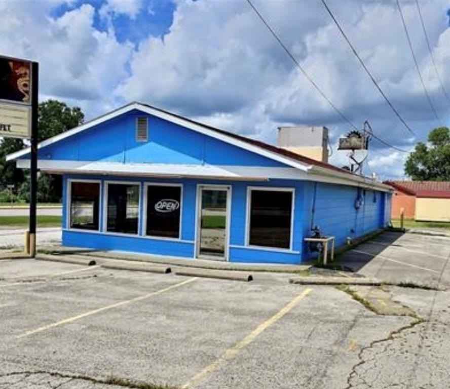 1219 E Austin Blvd  