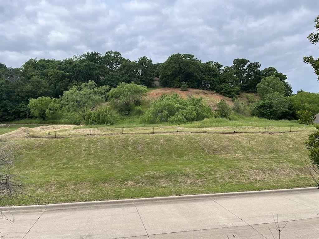 2208 Windswept Pl  