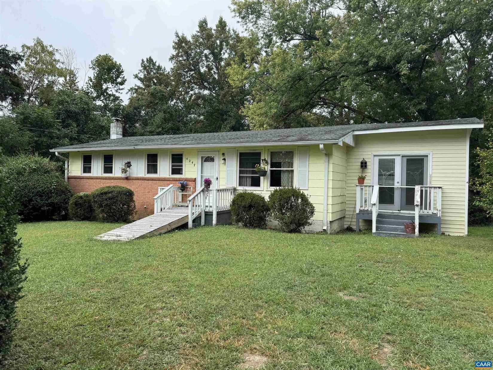 4247 Burton Rd  
