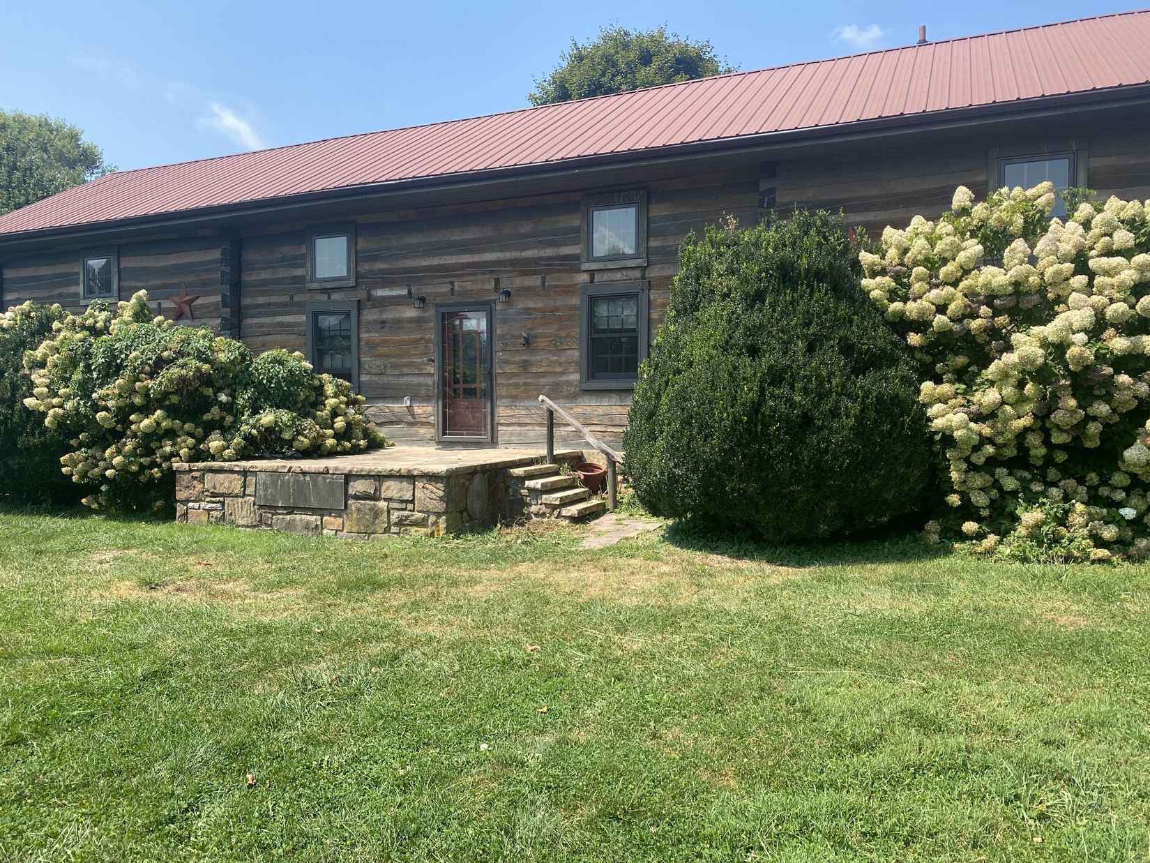 1816 Old Powell Rd  