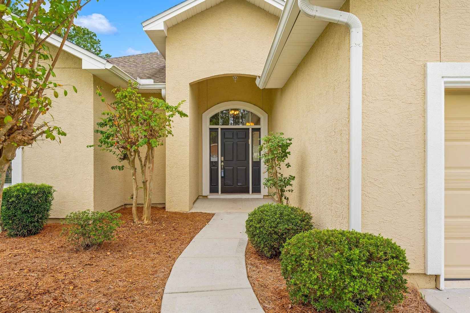 308 Fairway Blvd  