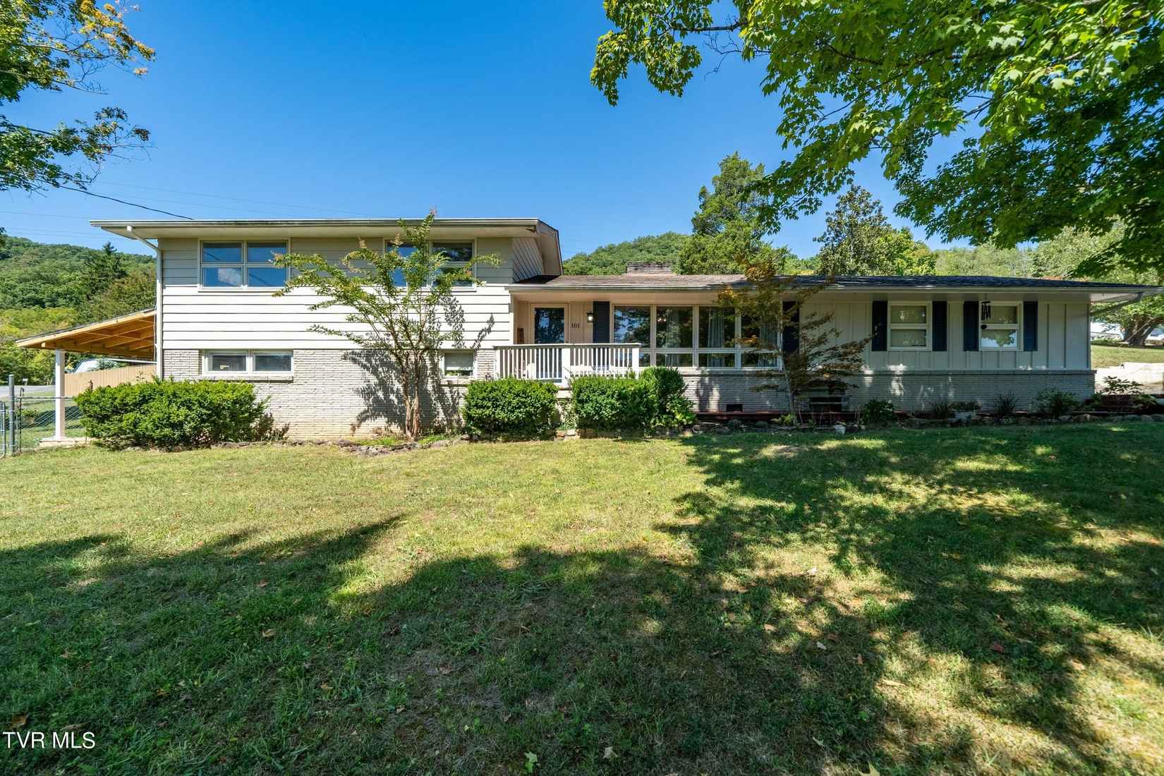 101 Santa Fe Dr  