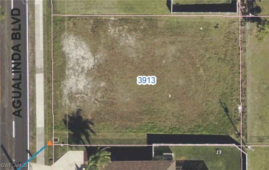 3913 Agualinda Blvd  