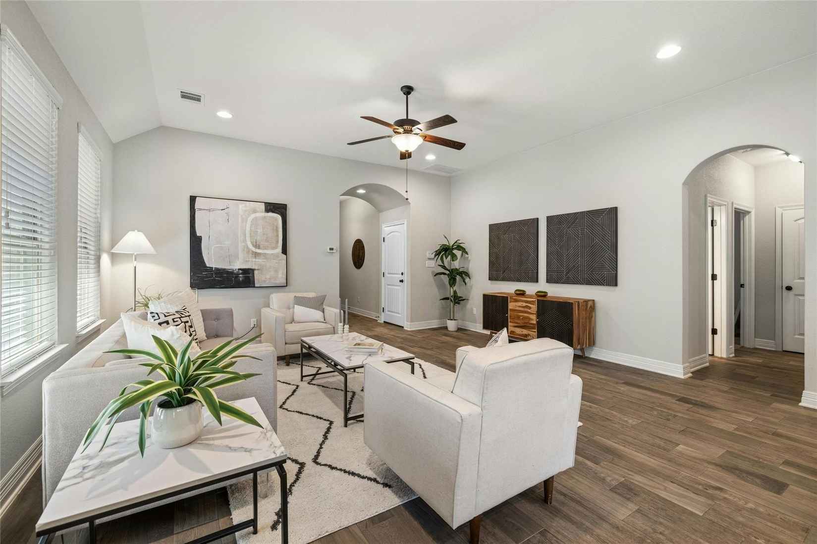 405 Bonnet Blvd  