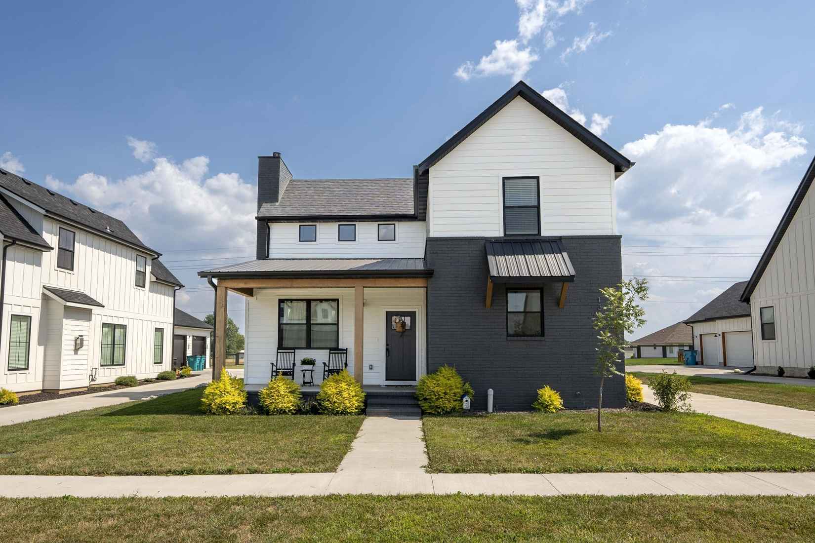 1322 S Wilder Trl  