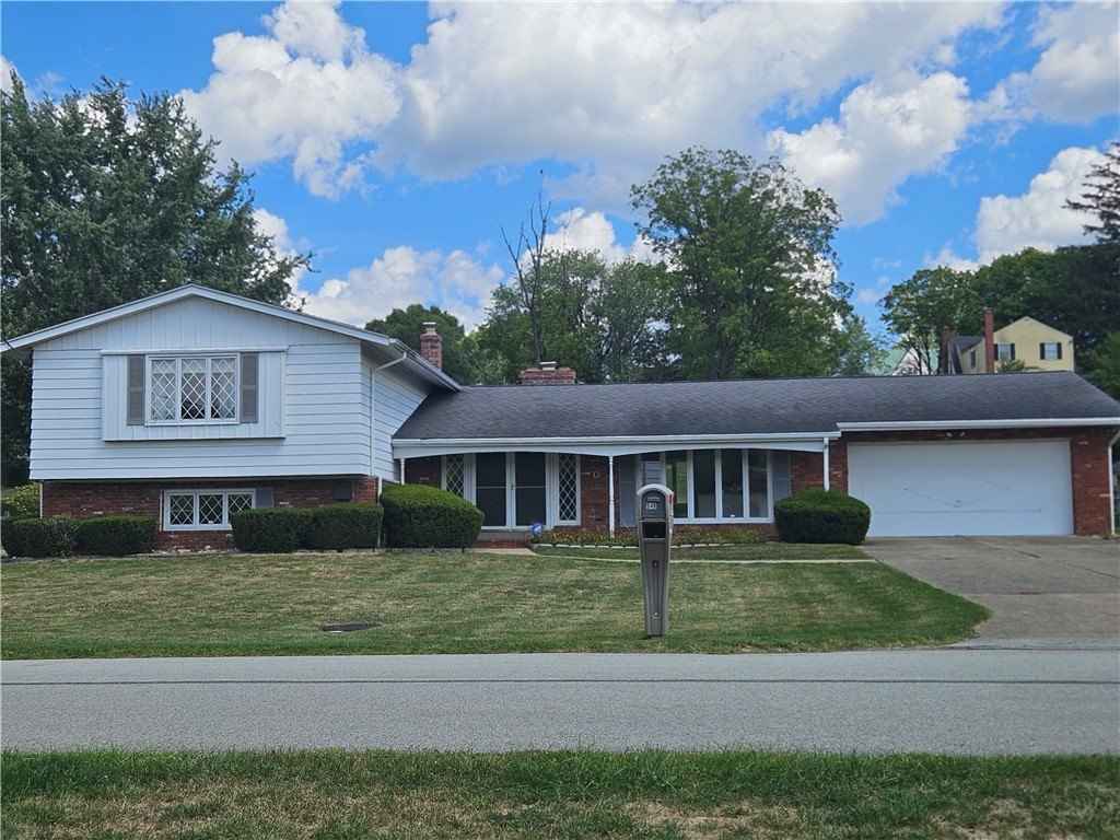 548 Sylvan Dr  