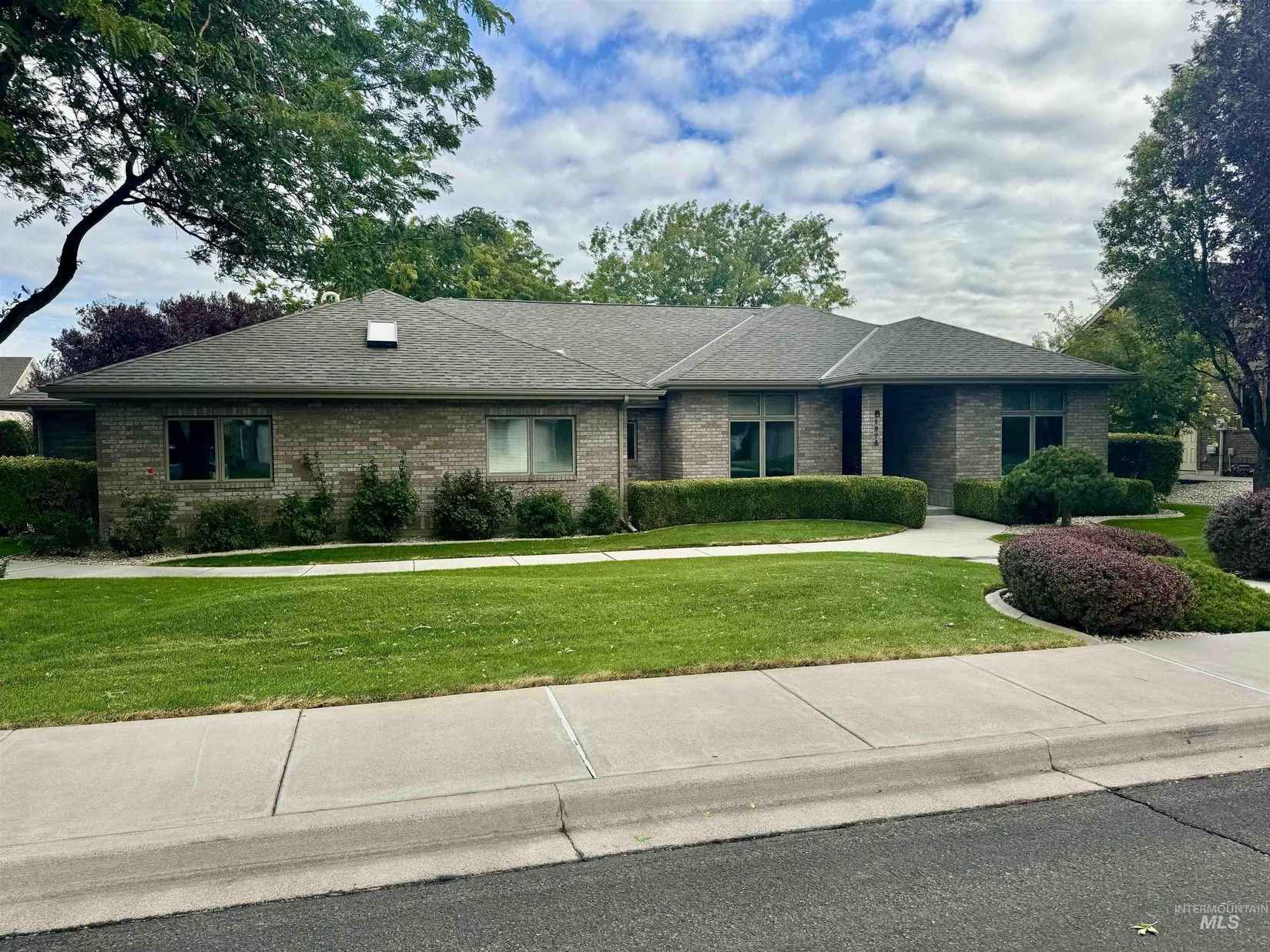 1973 Candleridge Dr  