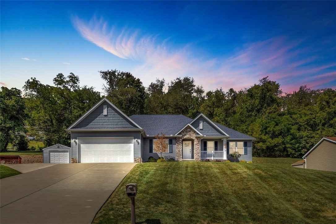 106 Brobeck Dr  