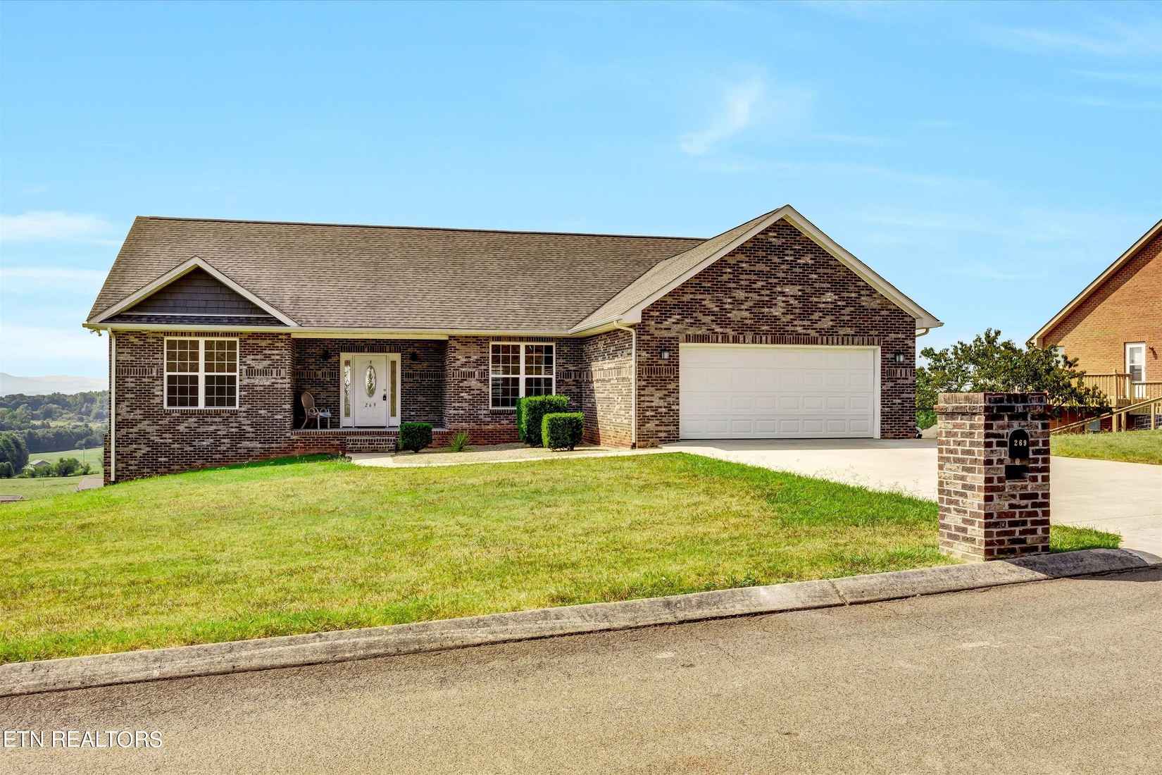269 Franklin Ests Ln  