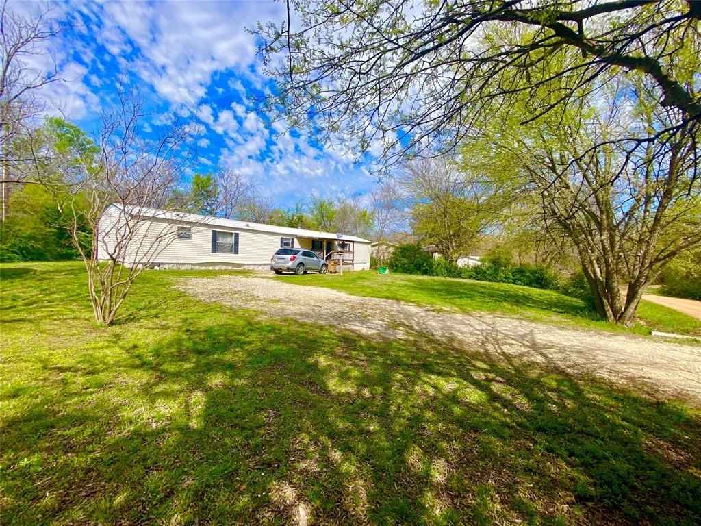 209 Ivanhoe Dr  
