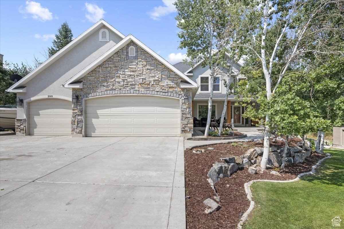288 S Hillside Dr  