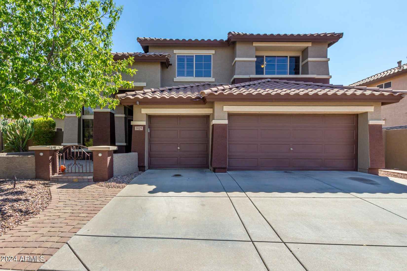 3125 W STEINBECK Dr  