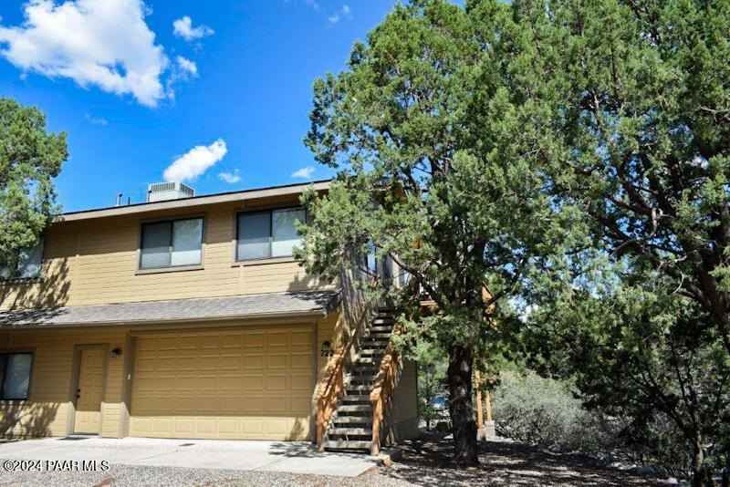 722 Black Dr  