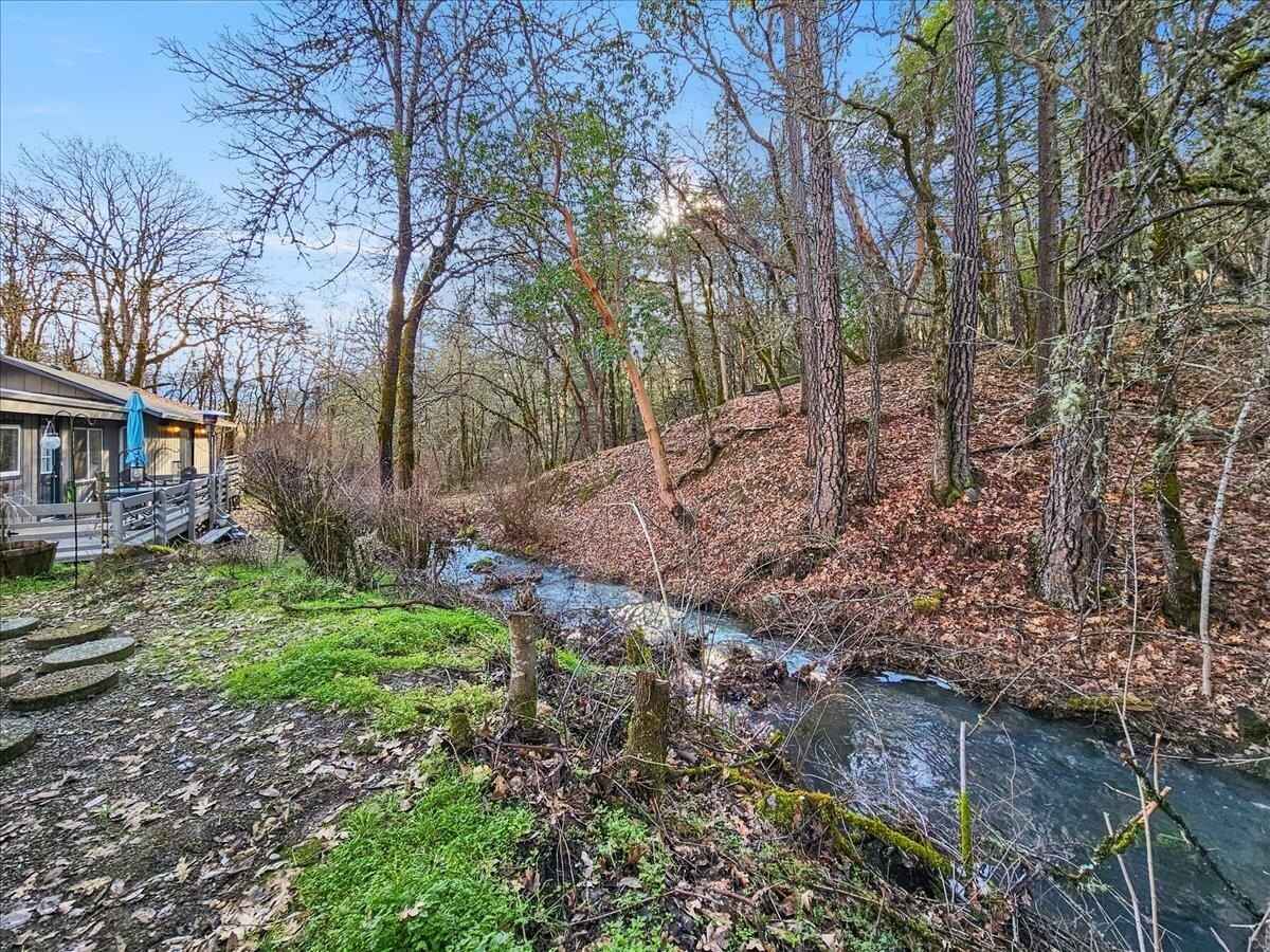 800 W Jones Crk Rd  