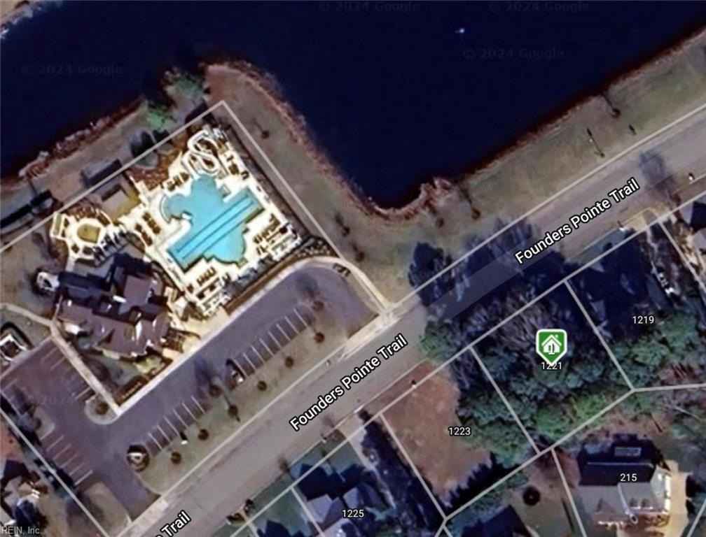 1221 Founders Pointe Trl  