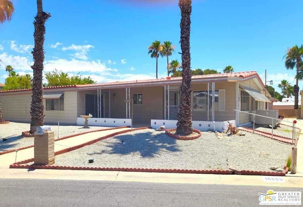 16800 Vista del Sol  