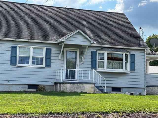 558 Richmond Rd  