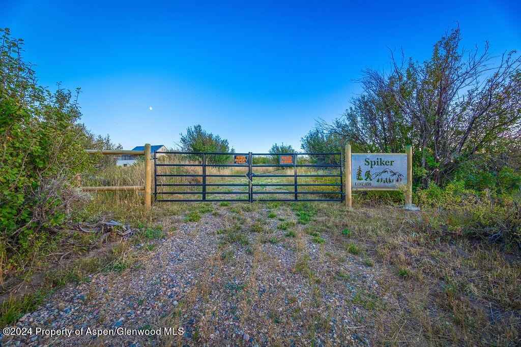 242 BOULDER Dr  