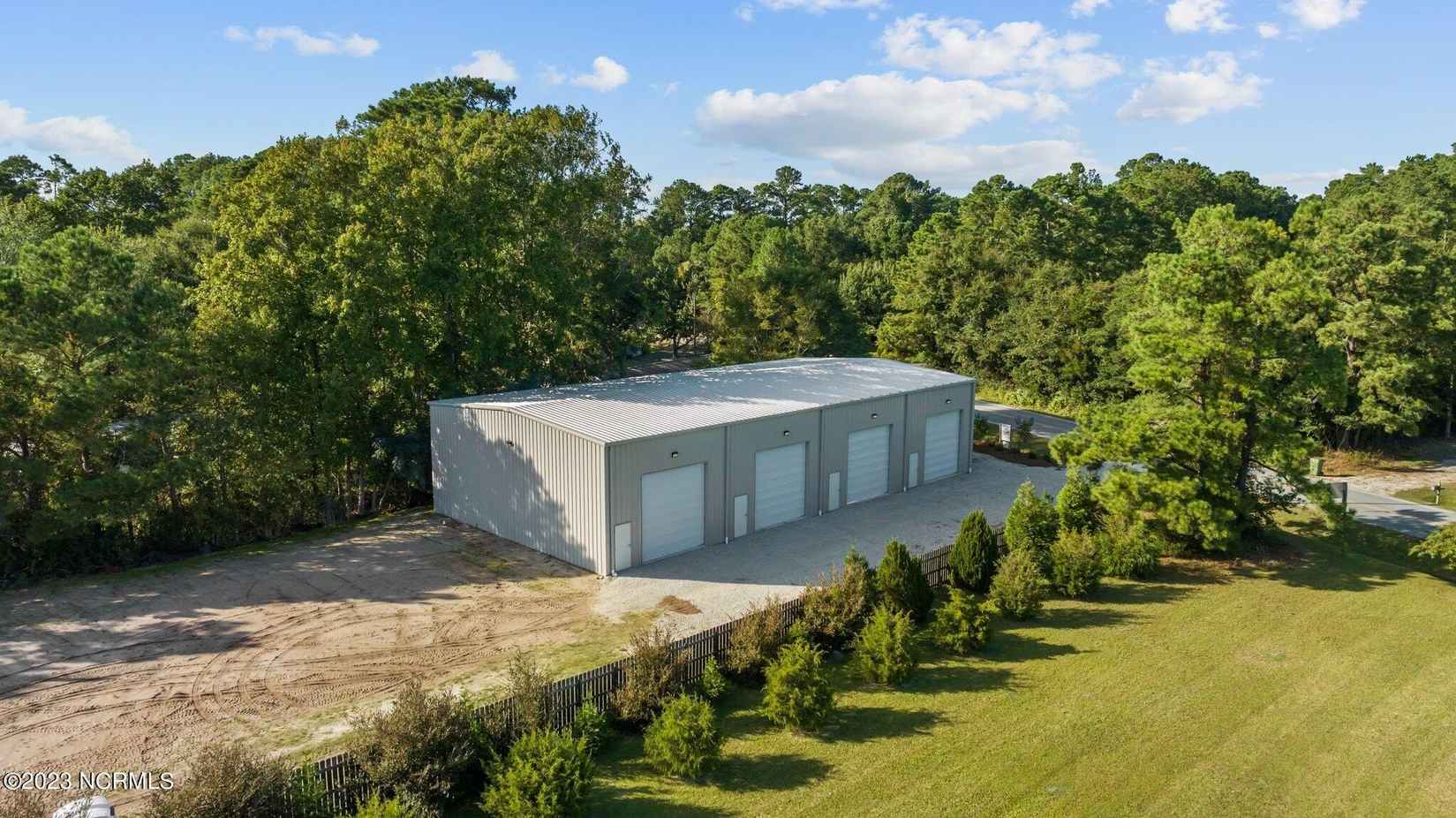 5263 Business Dr  