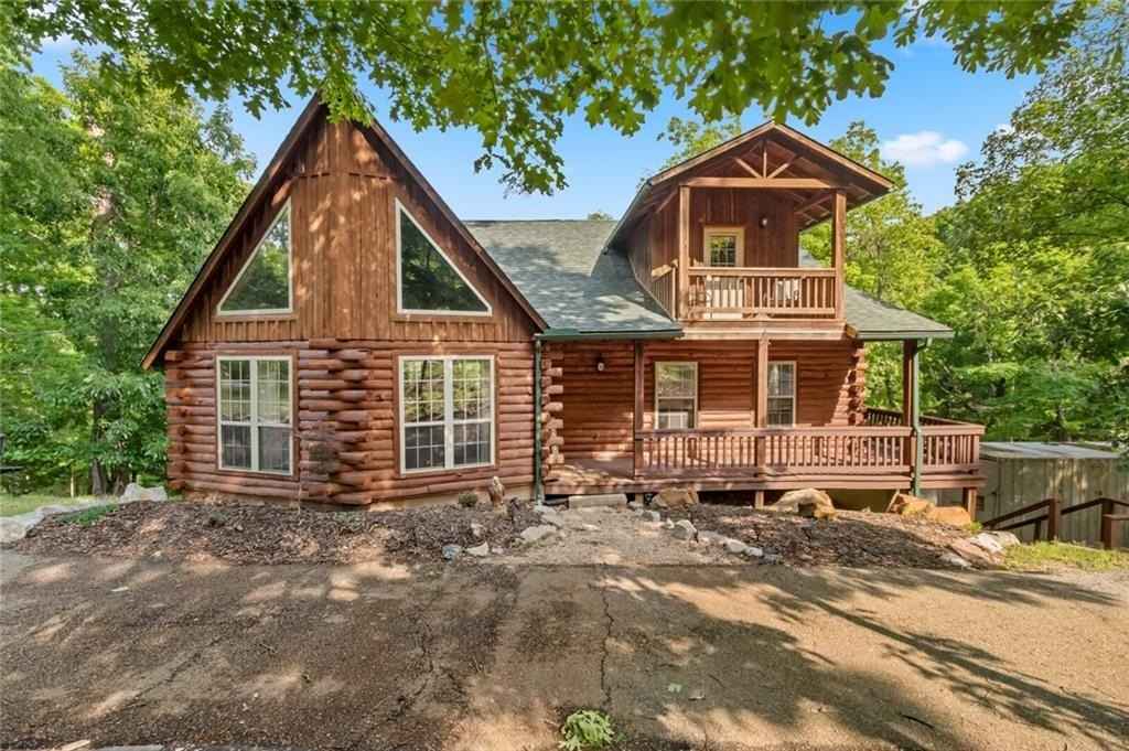 2 Noble Dr  