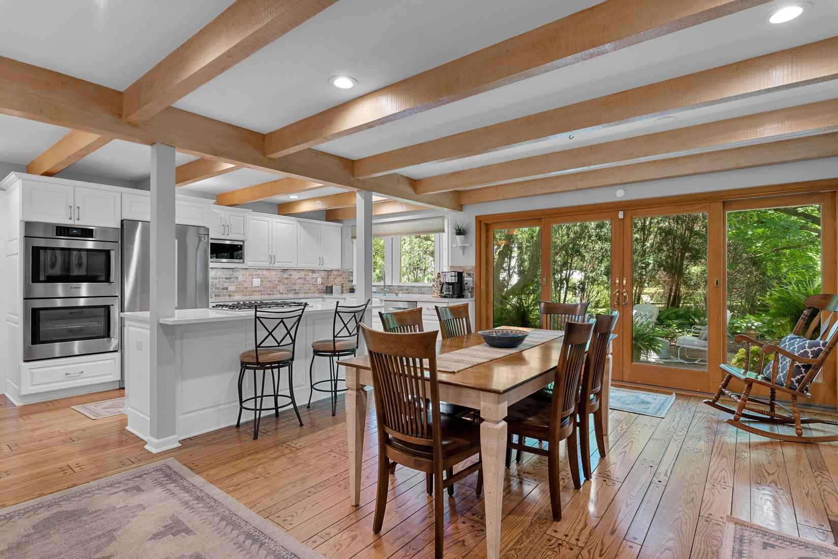 9708 N Lamplighter Ln  