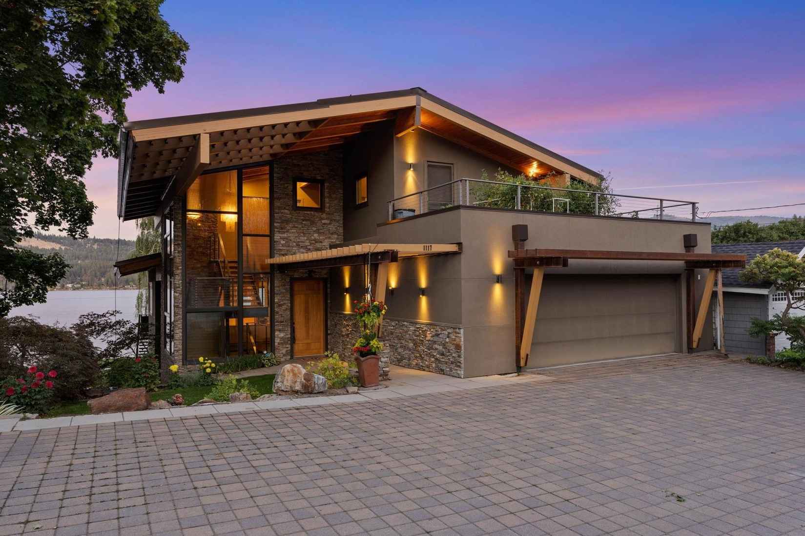 1117 S Liberty Dr  