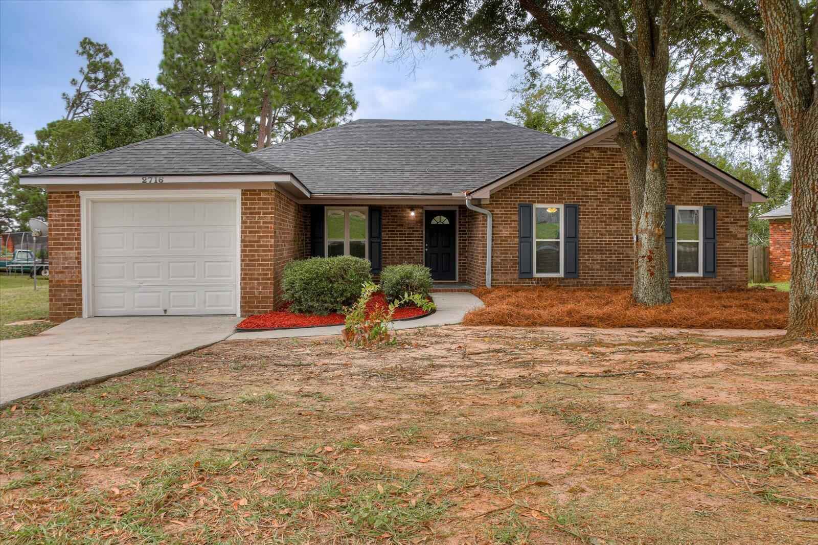 2716 Crosshaven Dr  