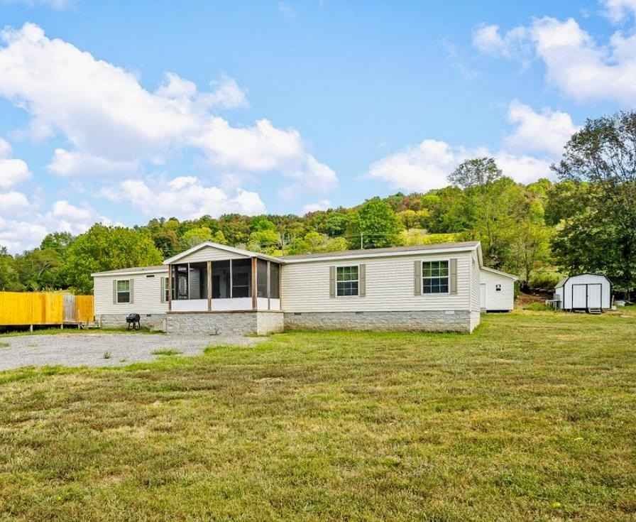 112 Dillard Crk Rd  