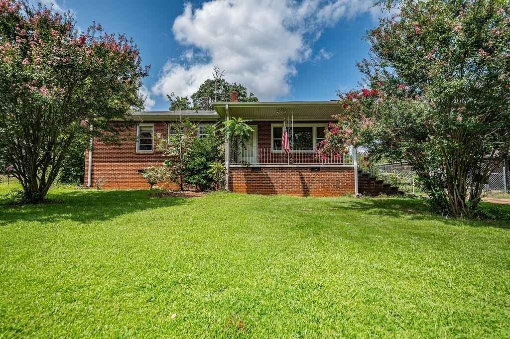 648 Overhill Dr  
