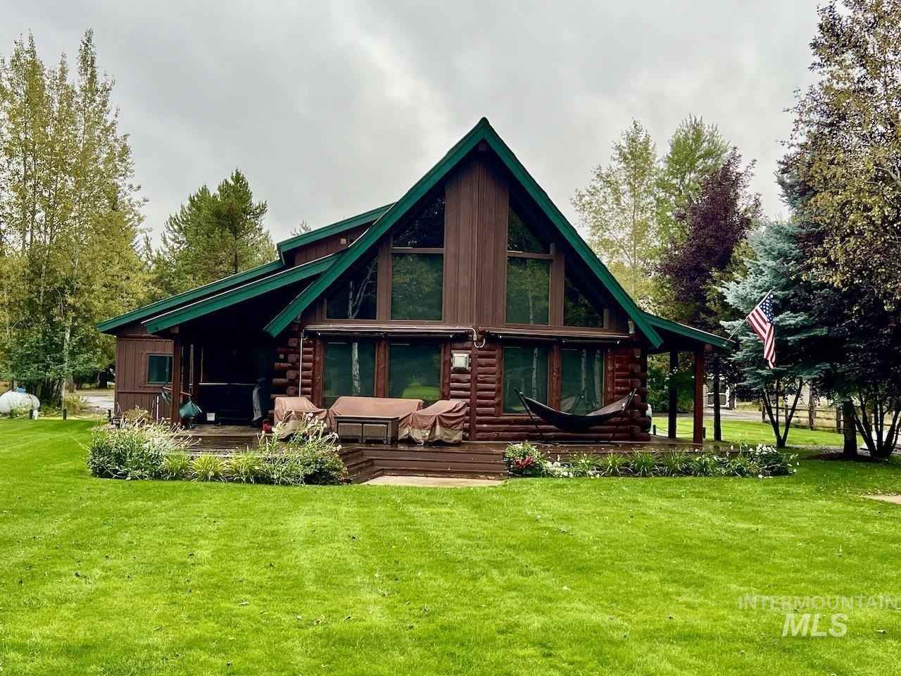 1610 Timber Cir  