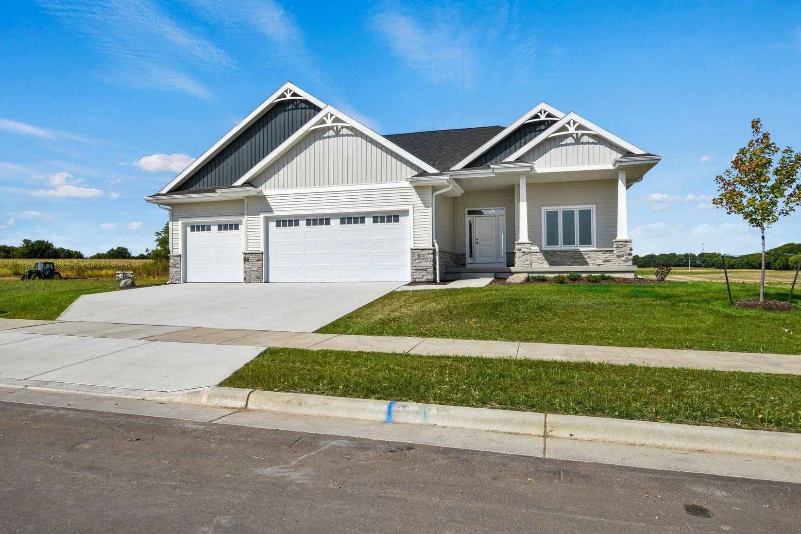 3007 Wellington Pl  
