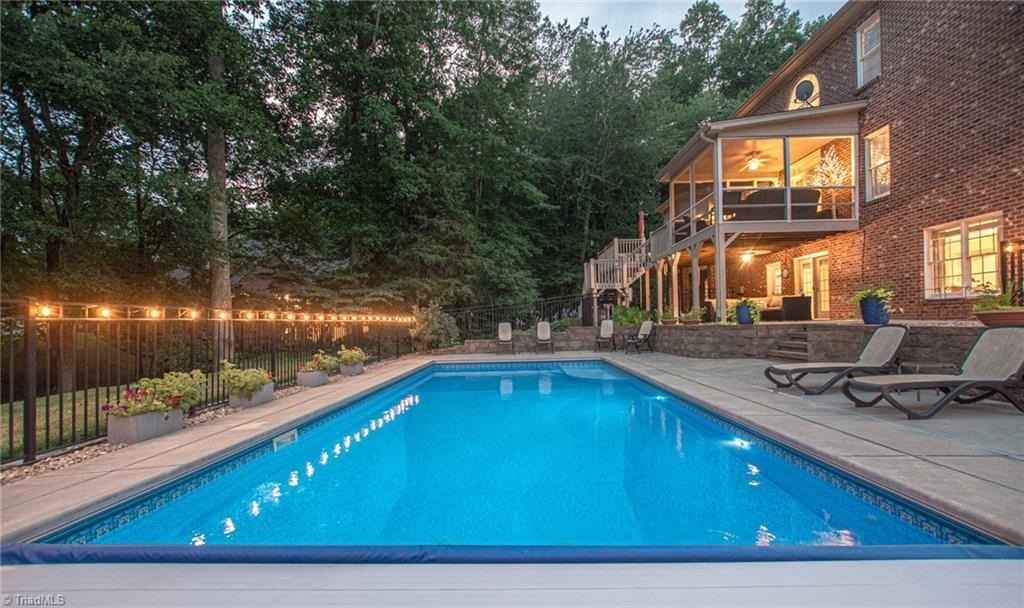124 Latrobe Ct  