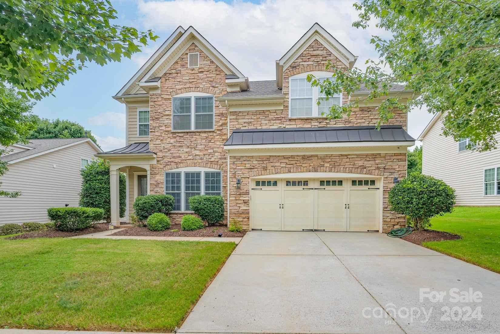 925 Treasure Ct  