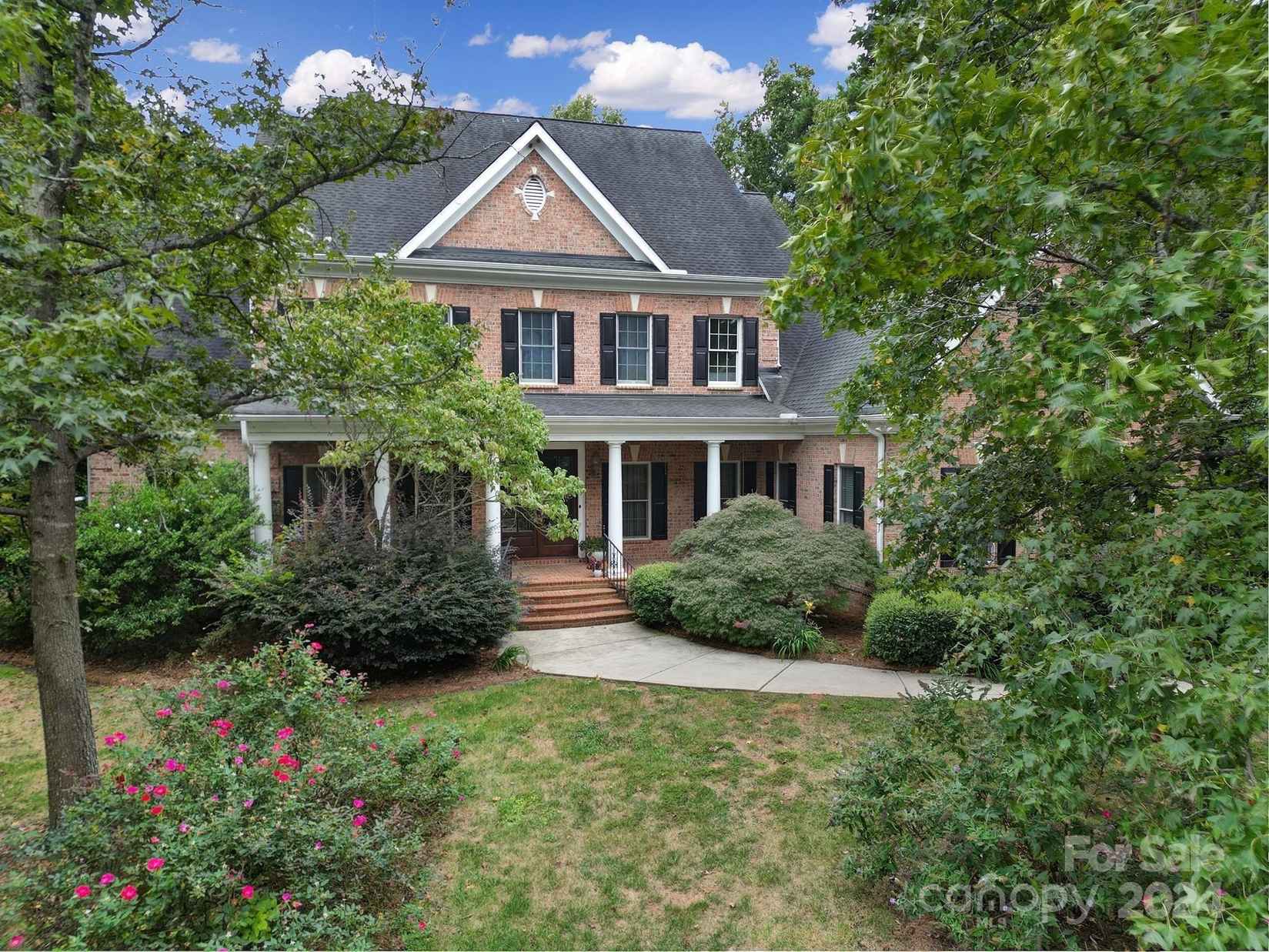 100 Mary Mack Ln  