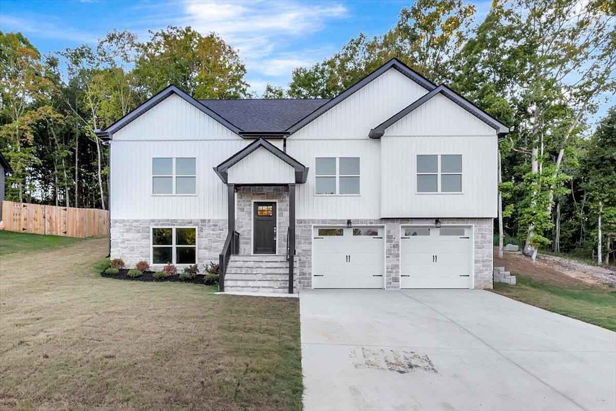 12255 Bull Run  