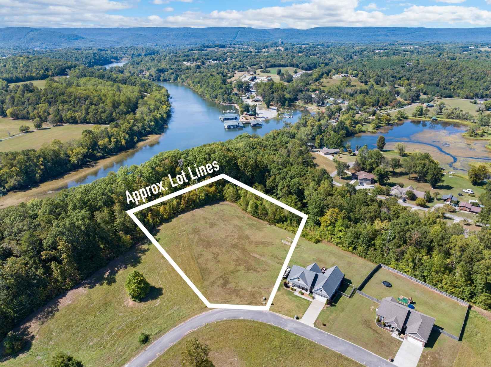 465 Overlook Dr  