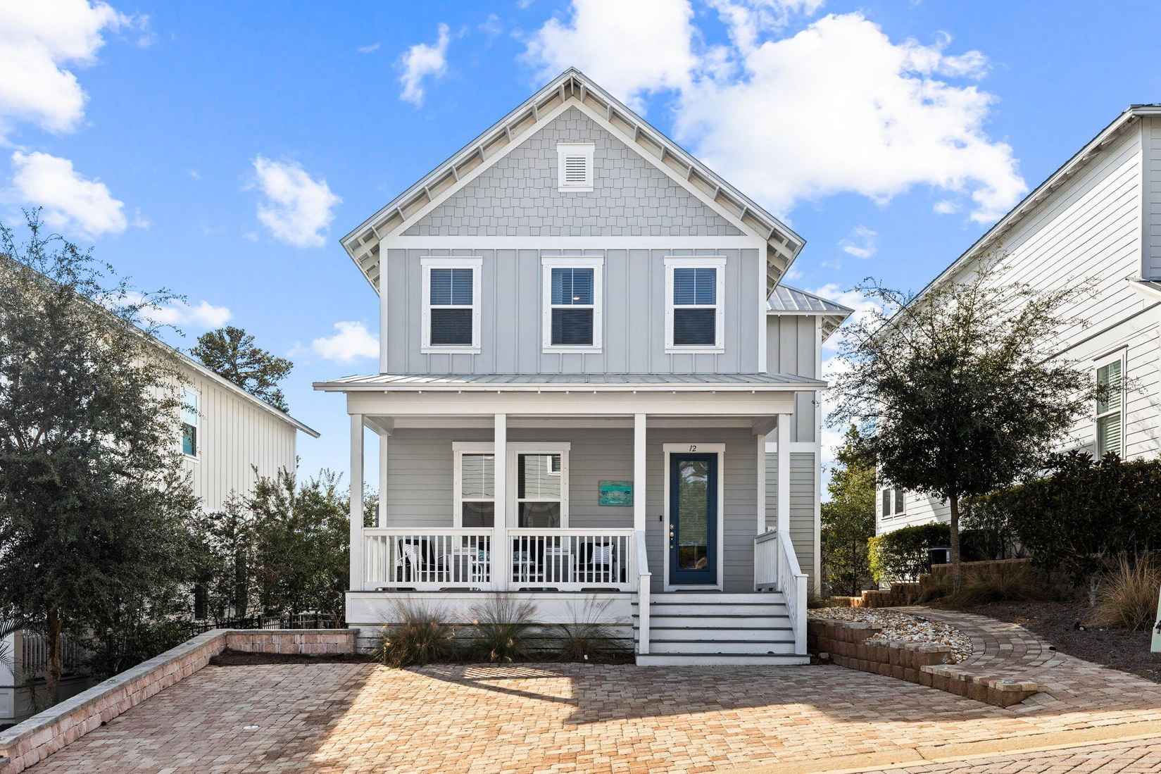 12 Emerald Bch Cir  