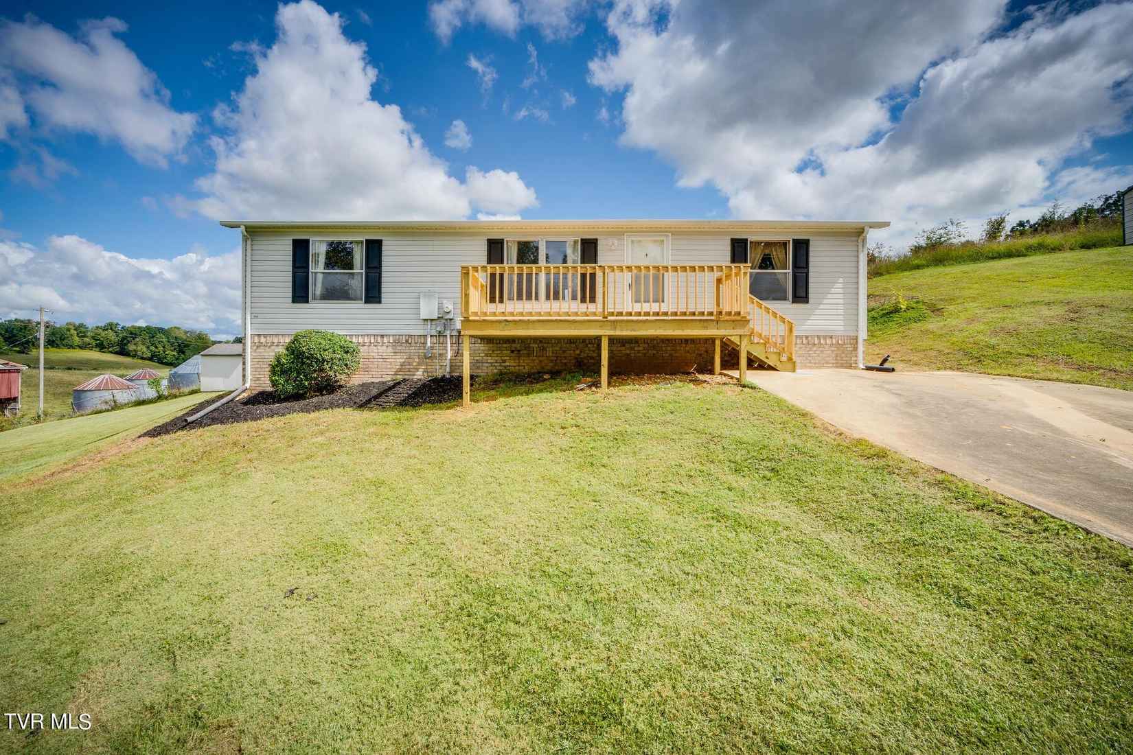 10 Valley Ests Ct  